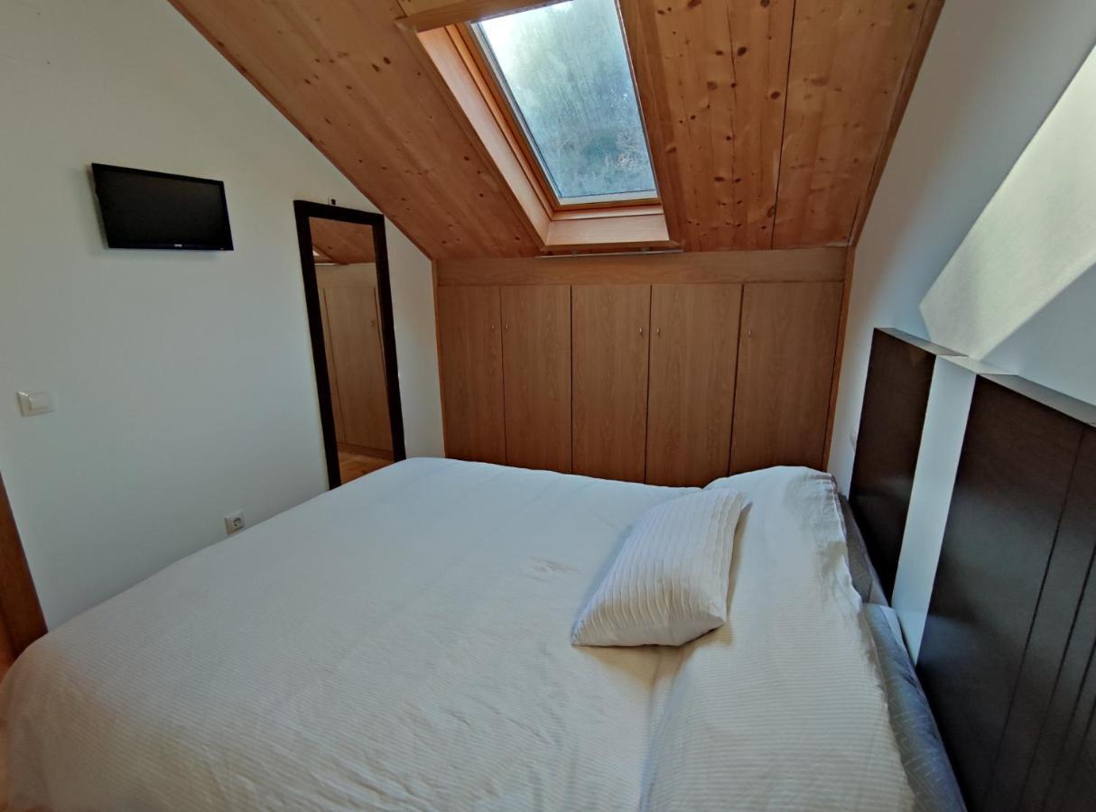 Apartamento Luga Castiello de Jaca Ngoại thất bức ảnh