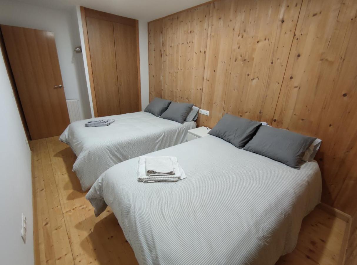 Apartamento Luga Castiello de Jaca Ngoại thất bức ảnh